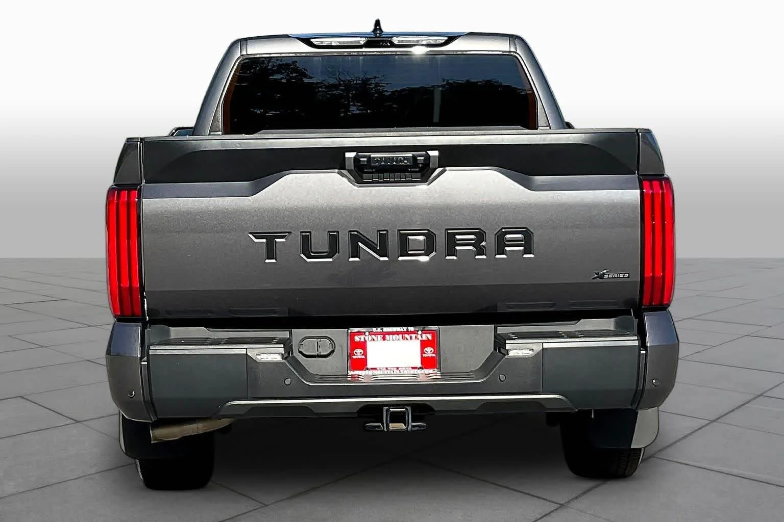 Used 2022 Magnetic Gray Metallic Toyota SR5 image 5