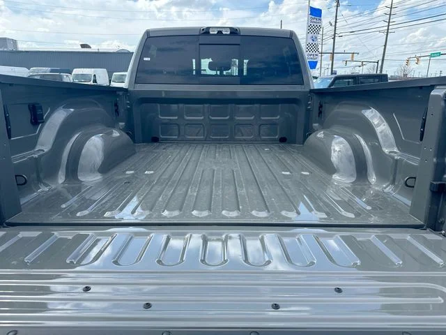New 2026 Ceramic Gray Clear-Coat Exterior Paint RAM Laramie image 27