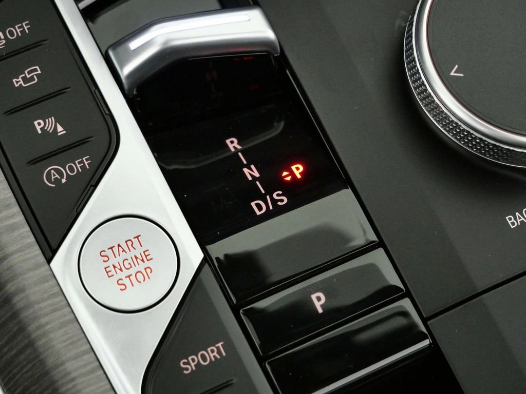 Used 2026 Black Sapphire Metallic BMW 330i xDrive image 47