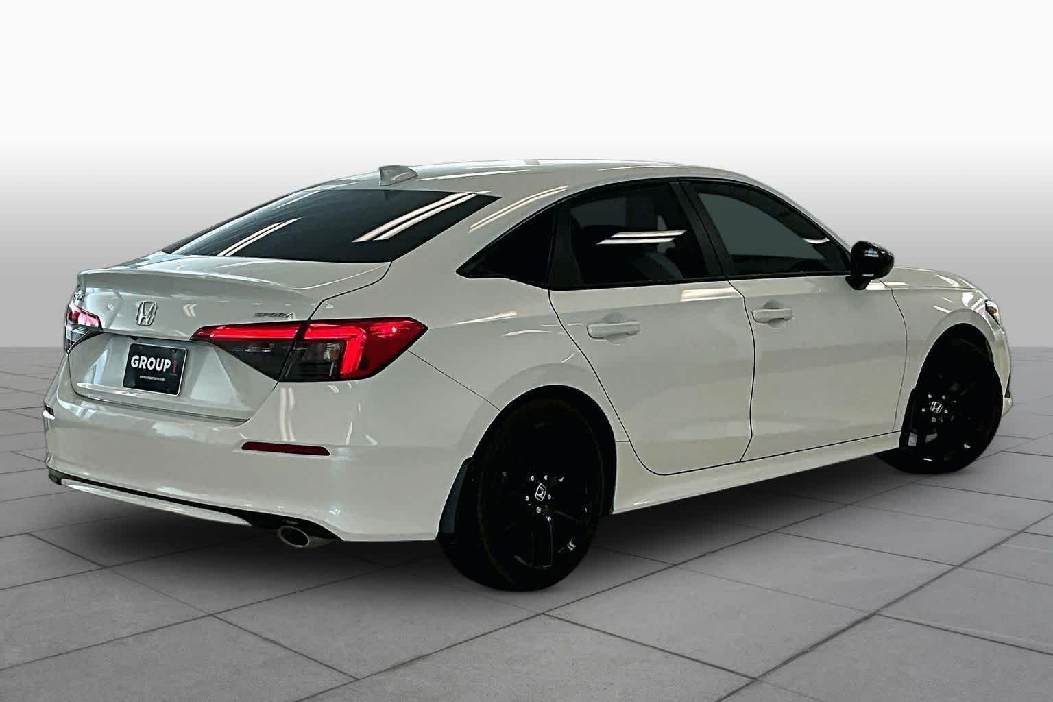 Used 2022 Platinum White Pearl Honda Sport image 12