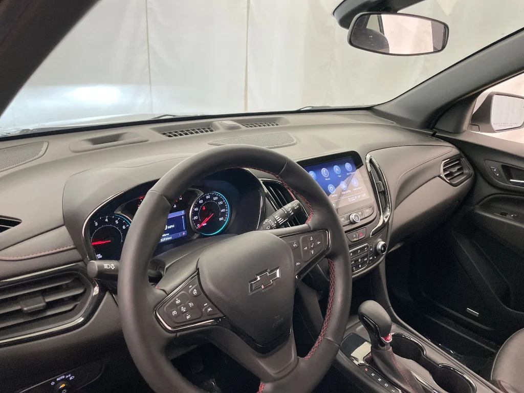 Used 2023 Summit White Chevrolet RS image 10