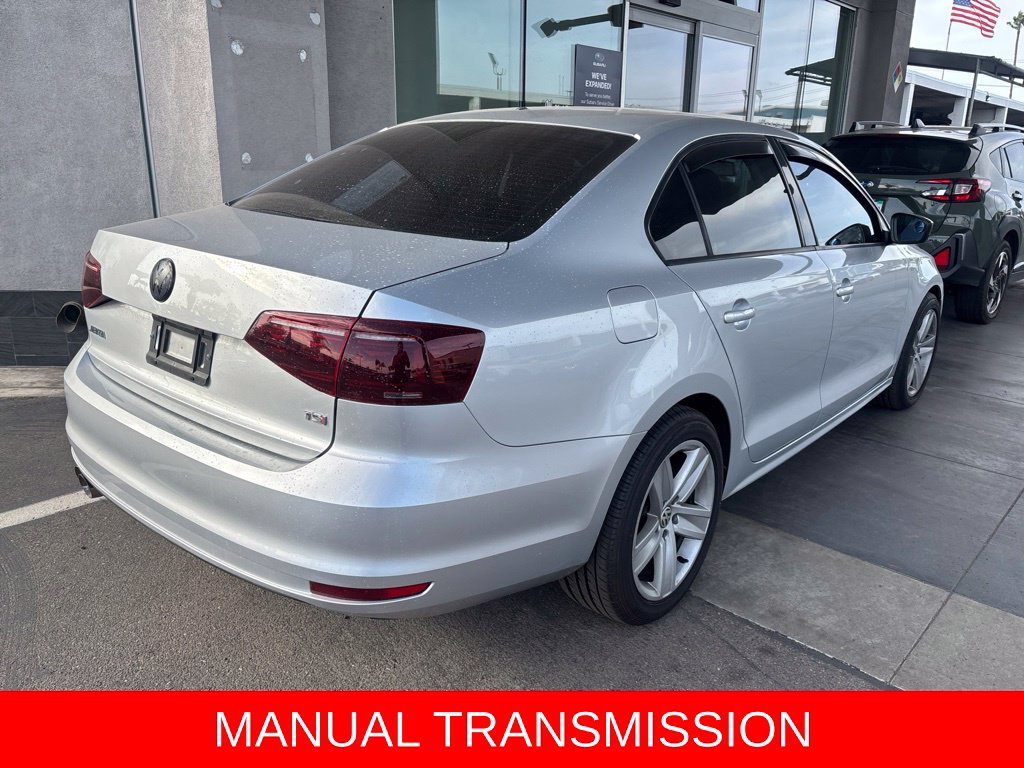 Used 2016 Silver Volkswagen 1.4T S image 4