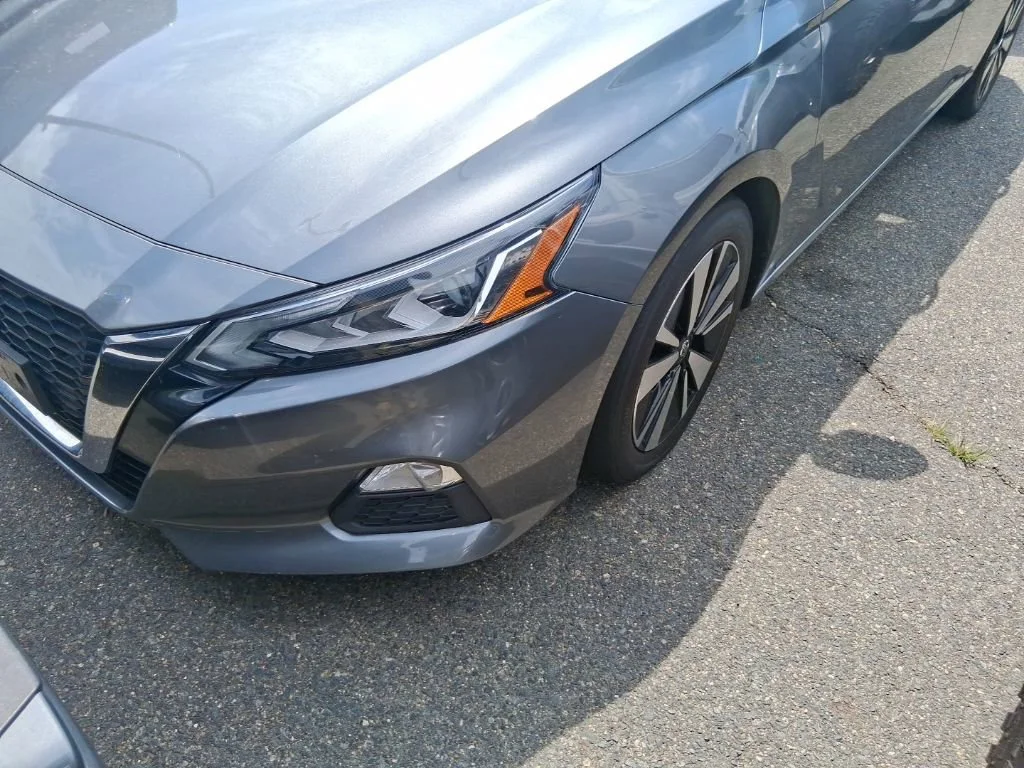 Used 2022 Gray Nissan 2.5 SV image 18
