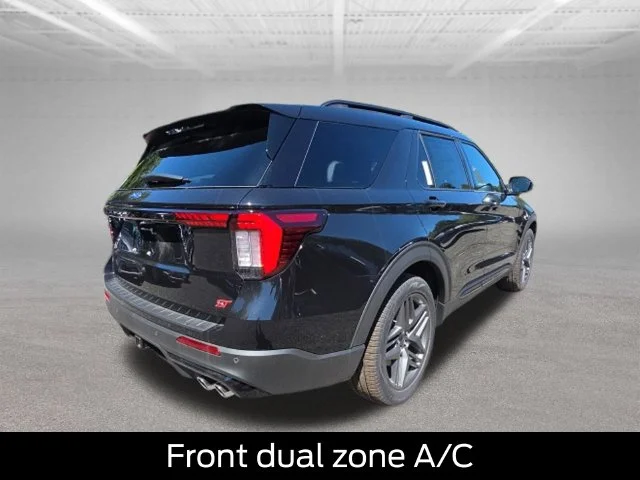 New 2026 Agate Black Metallic Ford ST image 7