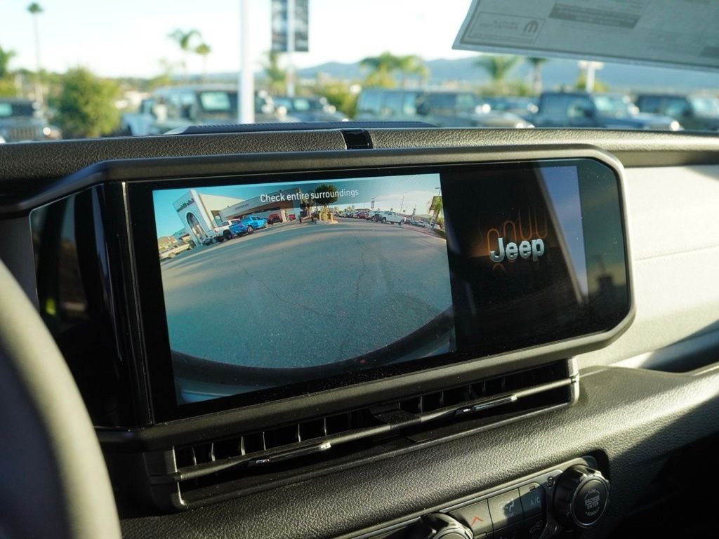 New 2026 Mojito Clear-Coat Exterior Paint Jeep 4-Door Sport S image 14