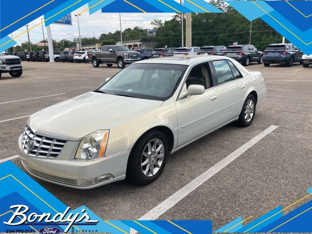 2010 Cadillac DTS Luxury Collection