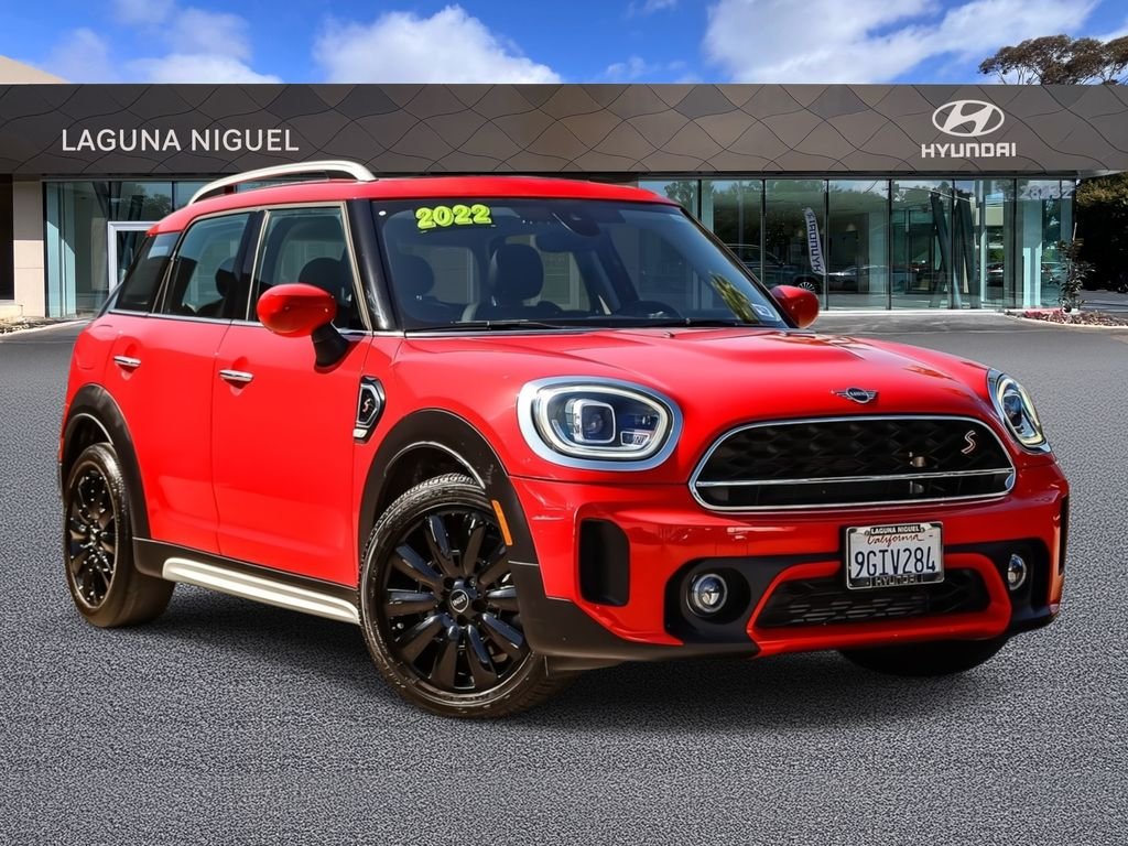 2022 MINI Countryman Cooper S's photo
