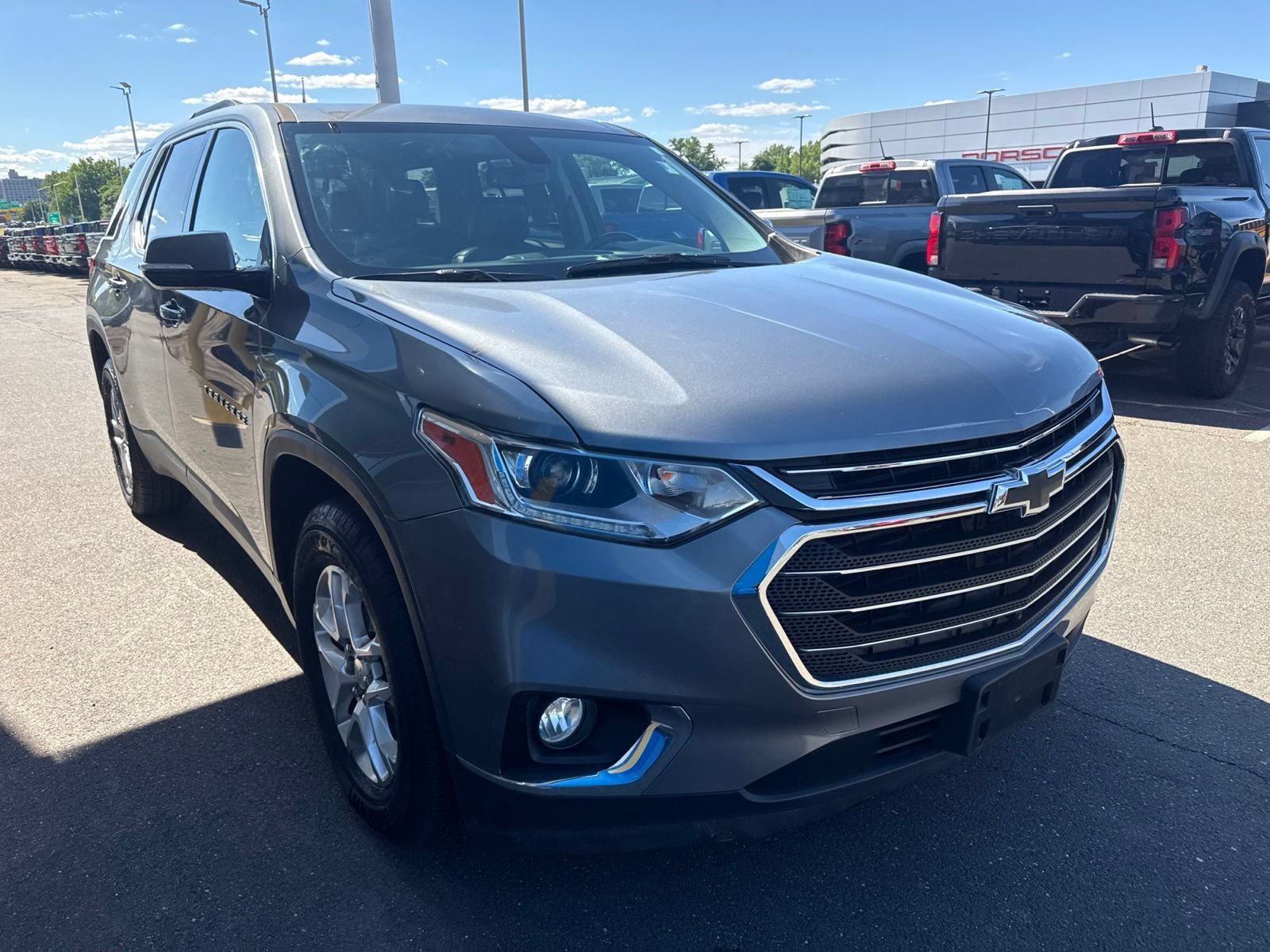 Used 2018 SATIN STEEL METALLIC Chevrolet LT Leather image 4