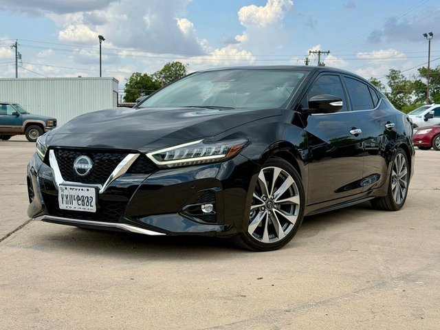 Pre-Owned 2023 Nissan Maxima Platinum