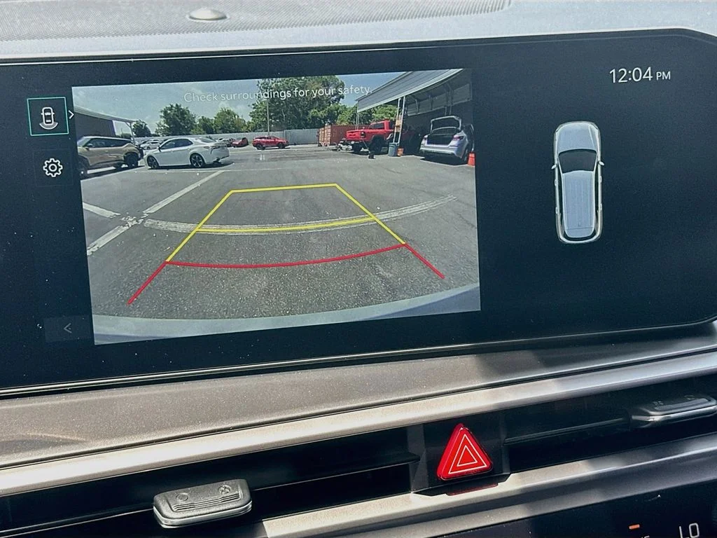 New 2026 Ivory Silver Kia S image 13