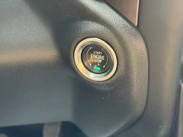 Certified Used 2020 Blue GMC AT4 image 34