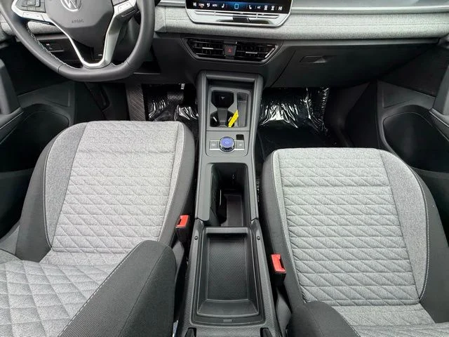 New 2026 White Volkswagen 2.0T S image 11