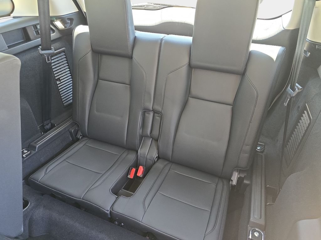 Certified Used 2025 White Land Rover S image 13