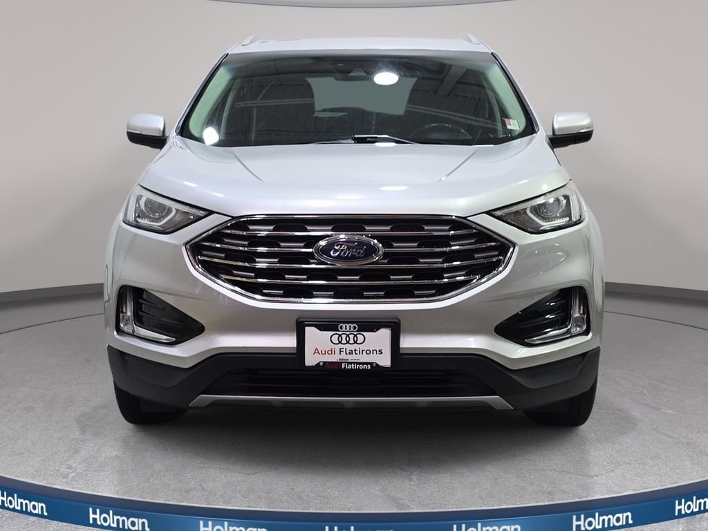 Used 2019 Silver Ford SEL image 3