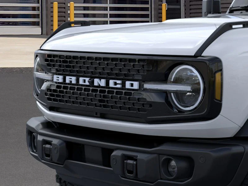 New 2025 Oxford White Ford Badlands® image 47