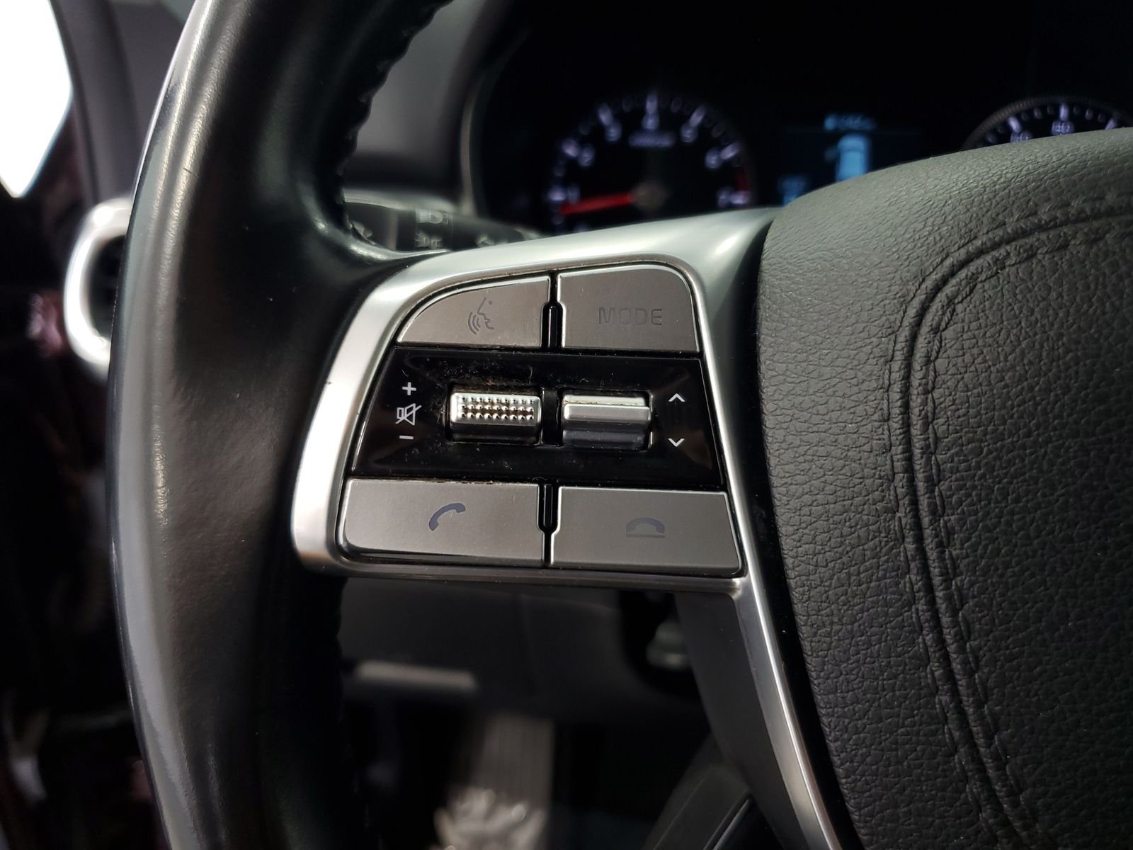 Used 2022 Purple Kia LX image 19
