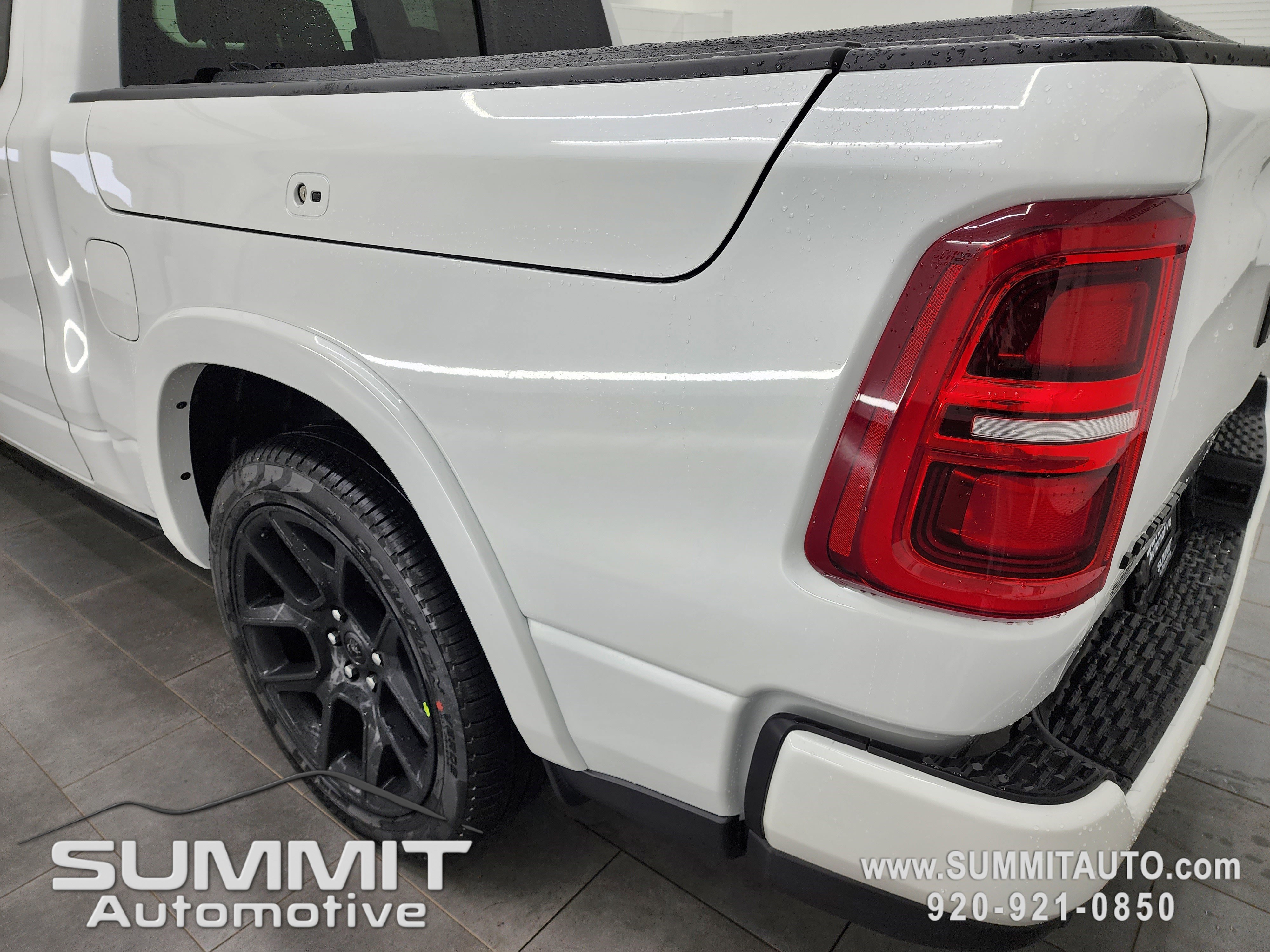 2026 RAM 1500 Limited - Photo 33