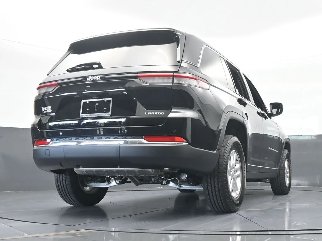 2025 Jeep Grand Cherokee Laredo - Photo 56