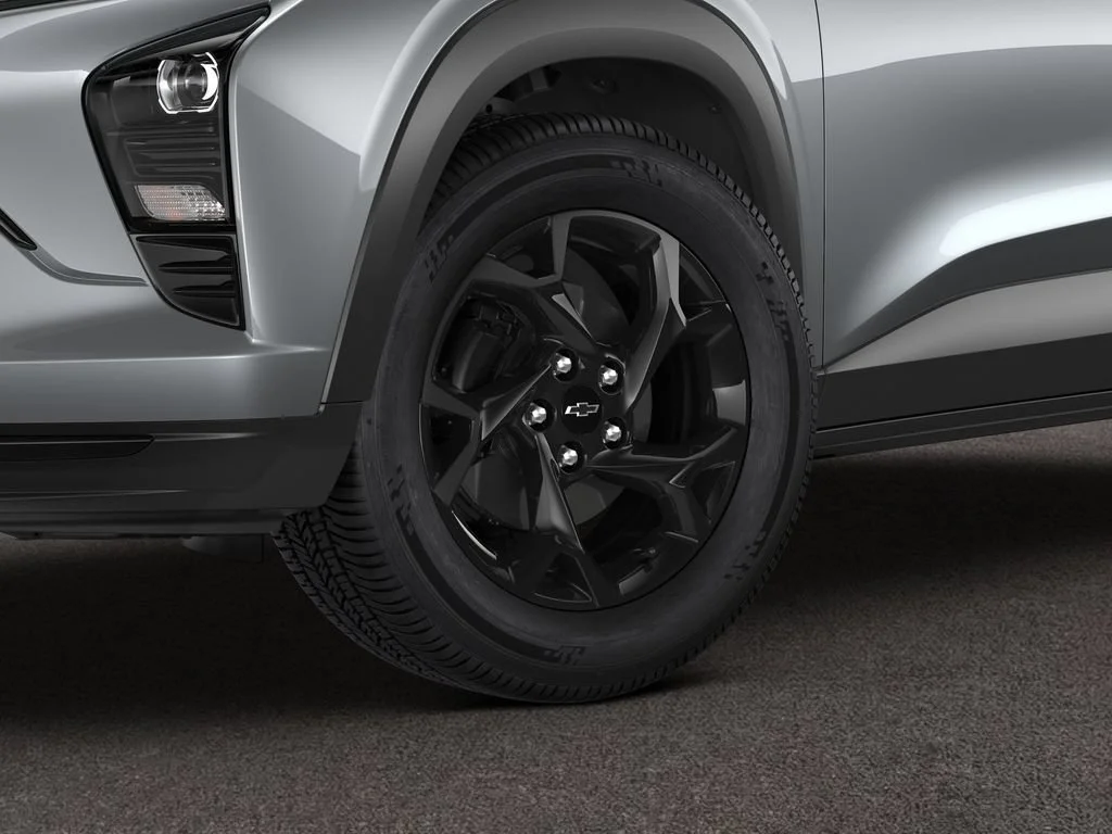 2026 Chevrolet Trax LT - Photo 4