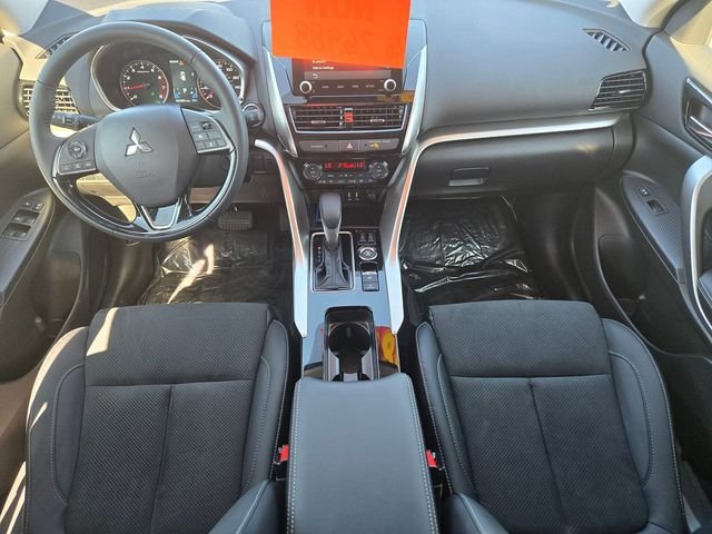 Used 2026 White Mitsubishi SE image 9