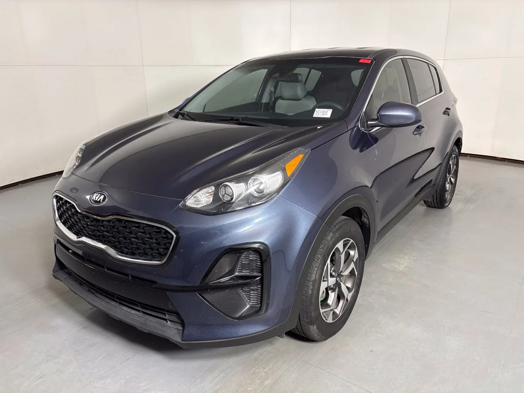 Used 2022 Blue Kia LX image 4