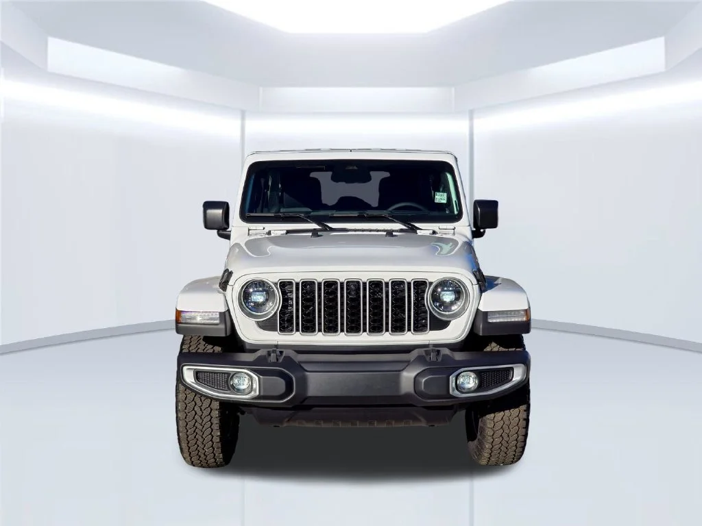 New 2026 White Jeep Sahara image 16
