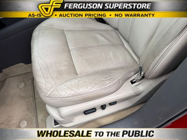 Used 2011 Red Ford Limited image 20