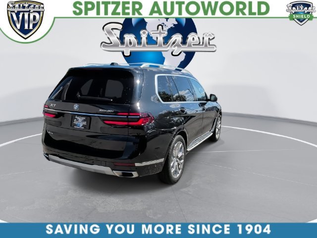 2025 BMW X7 40i - Photo 14