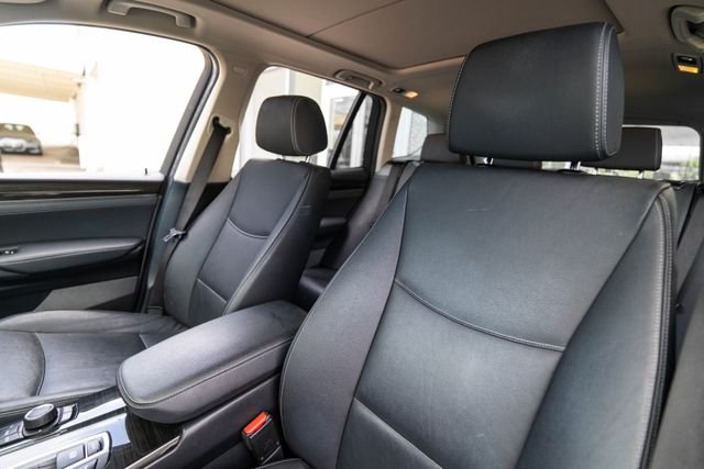 Used 2017 Space Gray Metallic BMW xDrive28i image 5