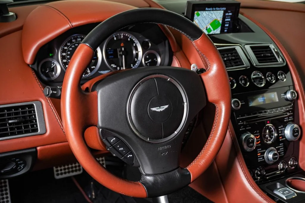 Used 2015 Meteorite Silver Aston Martin  image 26