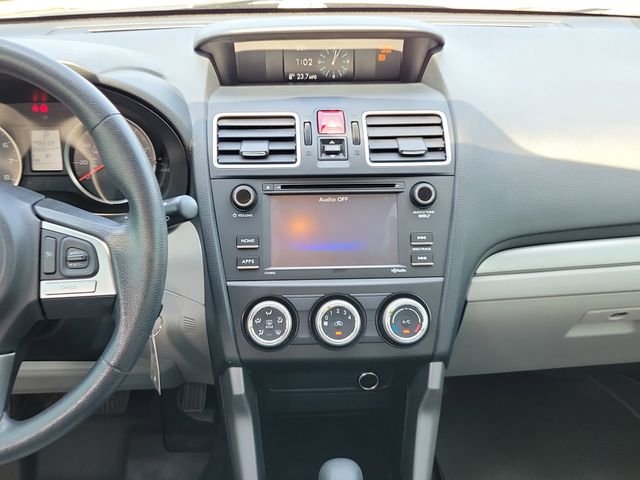 Used 2017 Gray Subaru 2.5i image 27