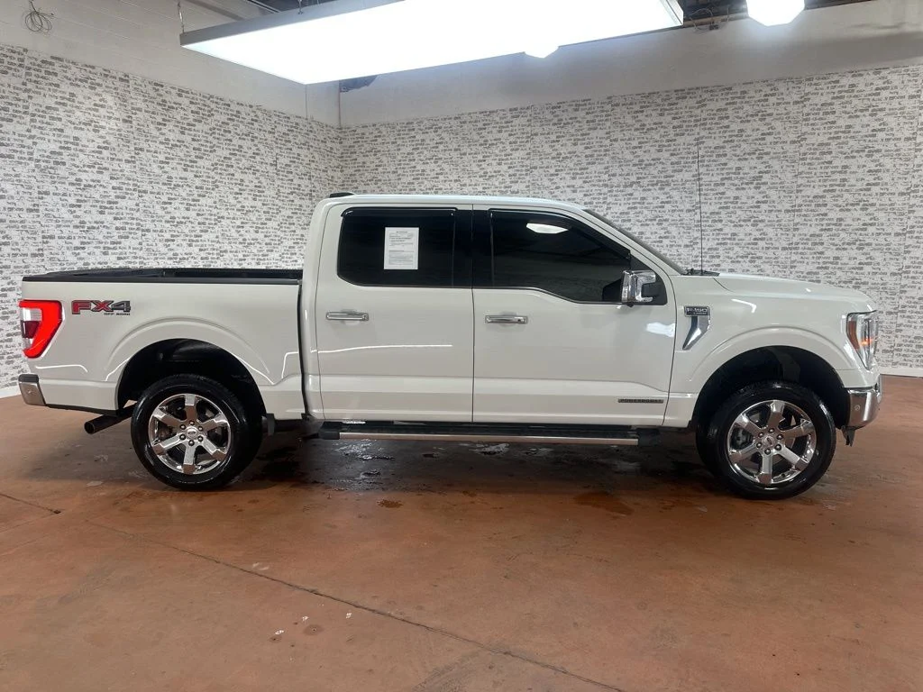 Used 2021 Space White Metallic Ford Lariat image 8