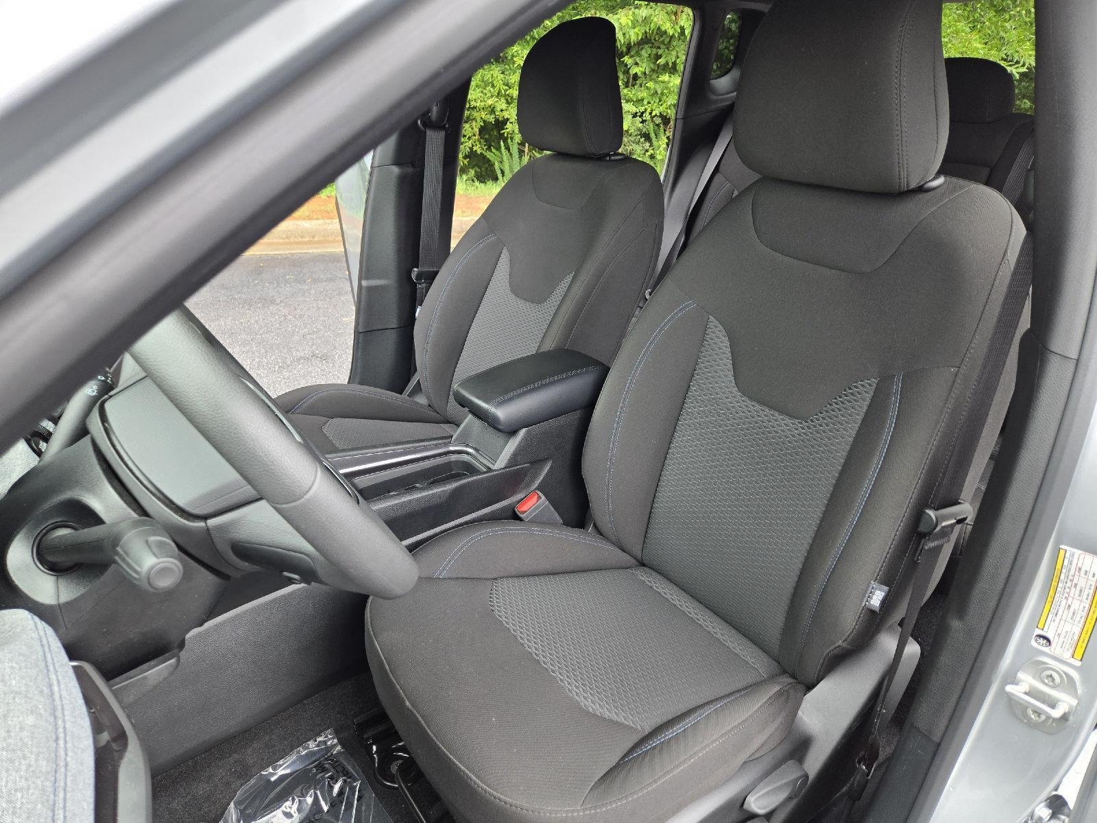 Used 2025 Silver Zynith Metallic Clearcoat Jeep Sport image 21