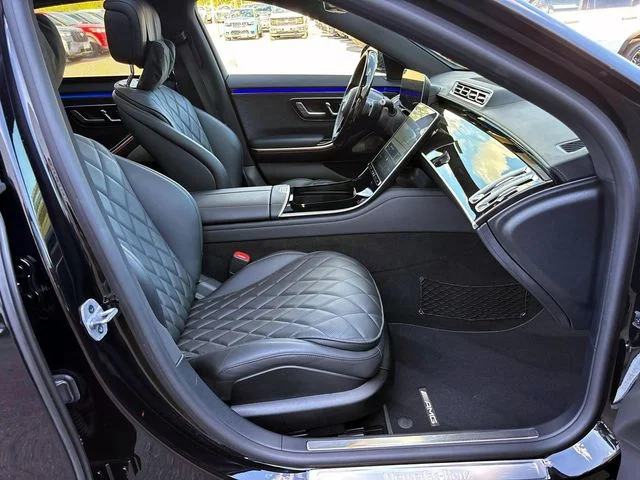 Used 2024 Black Mercedes-Benz S 580 image 15