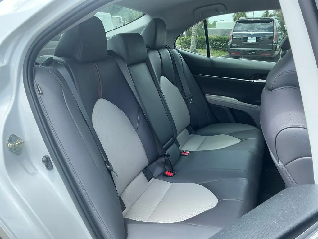Used 2020 Beige Toyota XLE image 24
