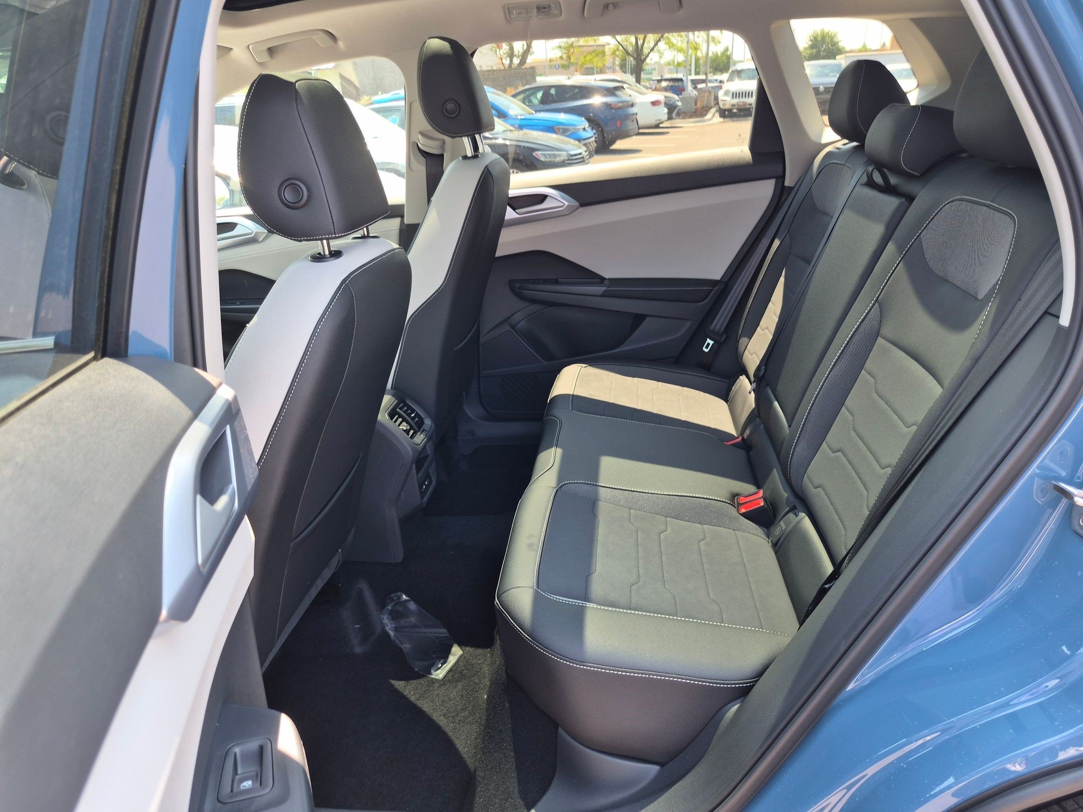 New 2026 Monterey Blue Pearl Volkswagen SE image 14