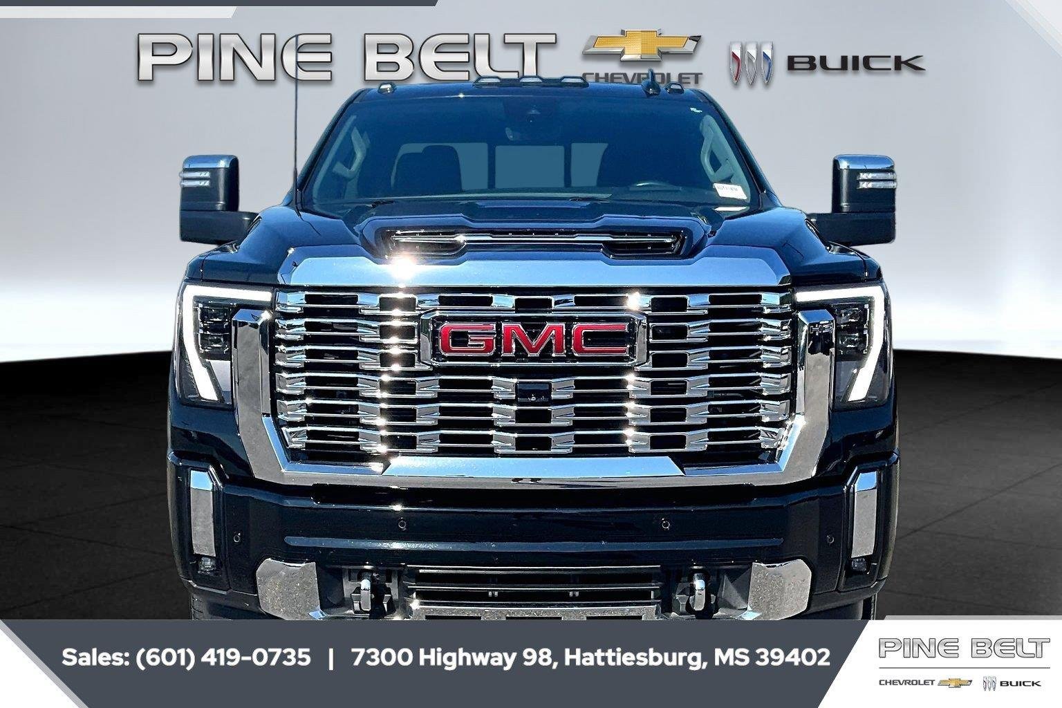 Used 2024 Onyx Black GMC Denali image 3