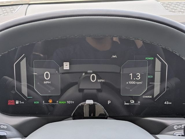 New 2027 Glacial White Pearl Kia X-LINE SX image 36