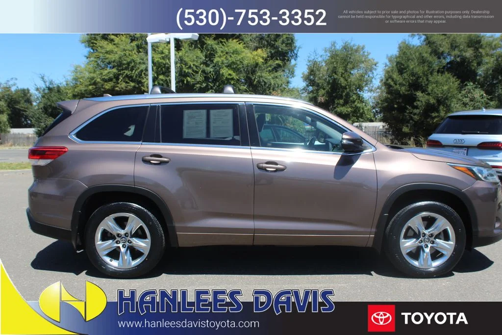 Used 2018 Brown Toyota Limited image 6