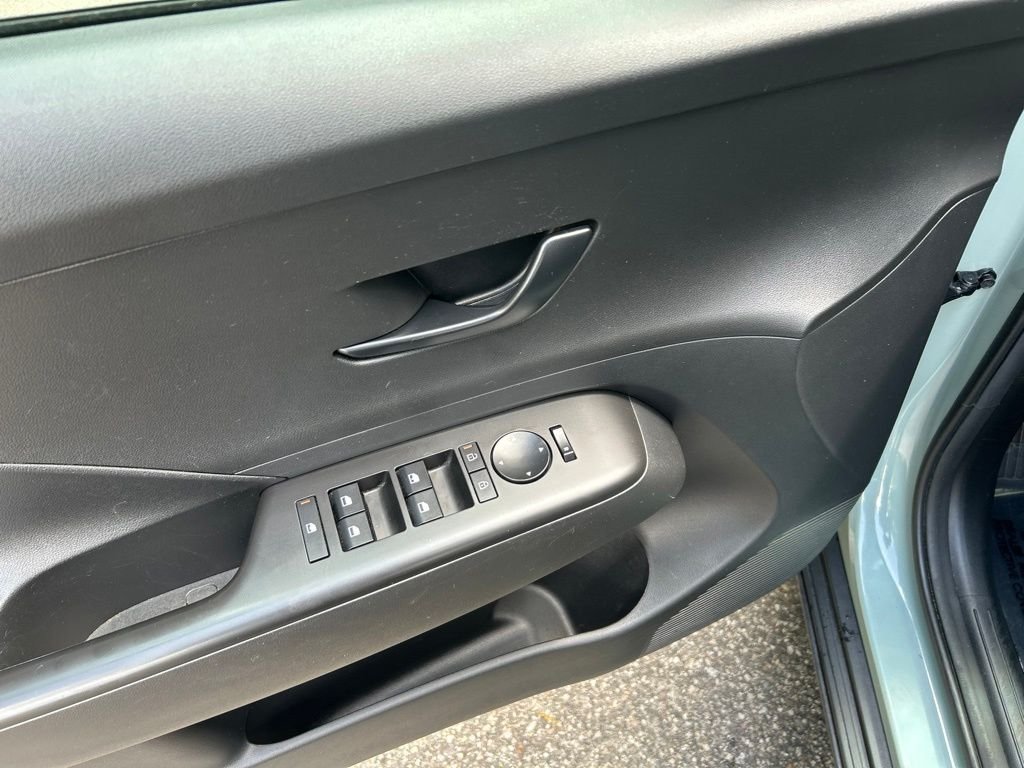 2024 Hyundai Kona SEL - Photo 14