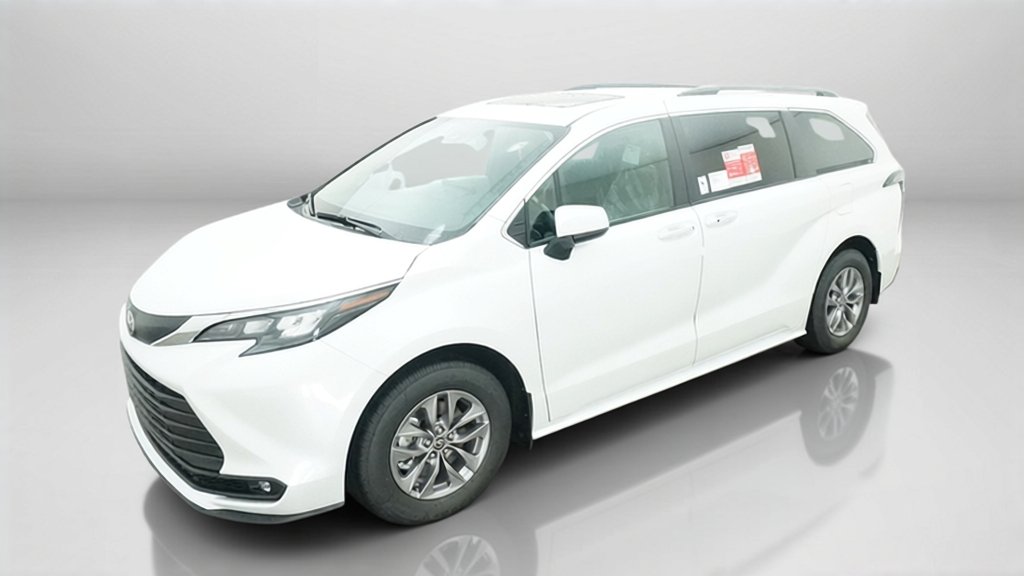 2026 Toyota Sienna XLE