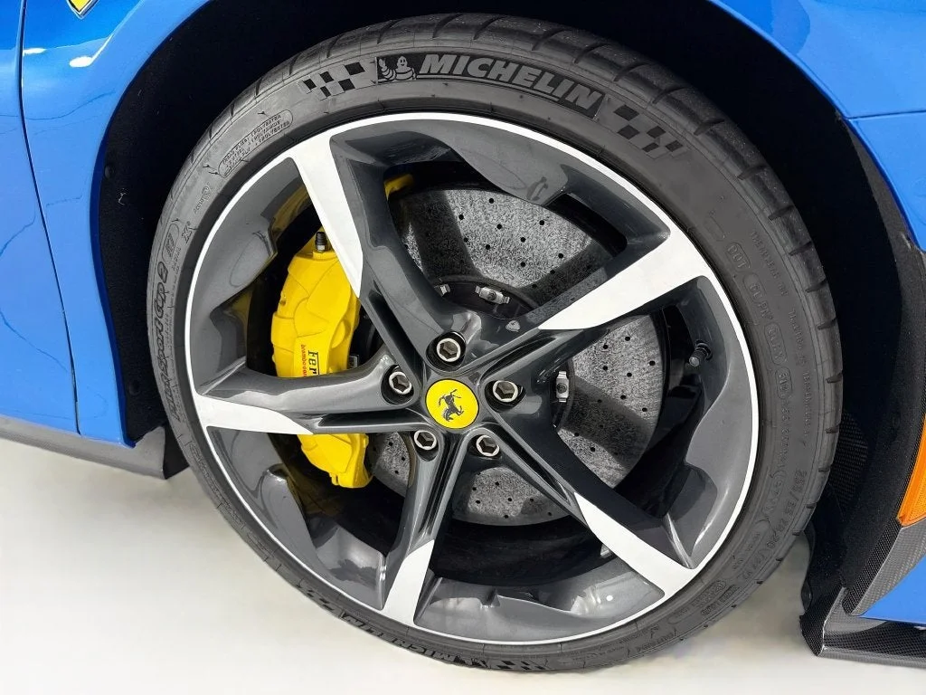 Used 2022 Blu Corsa Ferrari  image 36