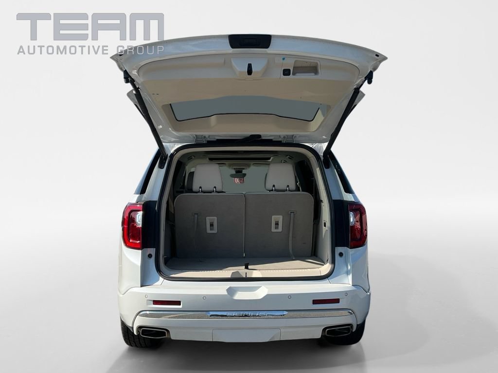 Used 2023 White Frost Tricoat GMC Denali image 11