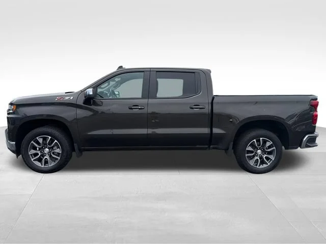 Used 2021 OXFORD BROWN METALLIC Chevrolet LT image 2