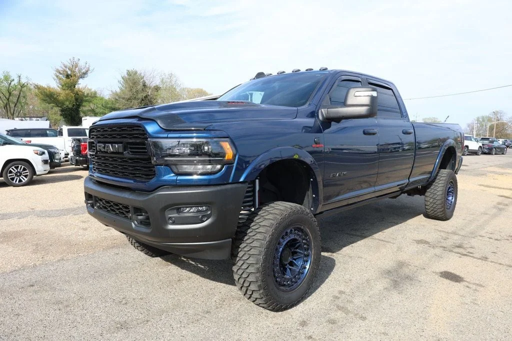2024 RAM 3500 Limited 4X4 Crew Cab LWB's photo