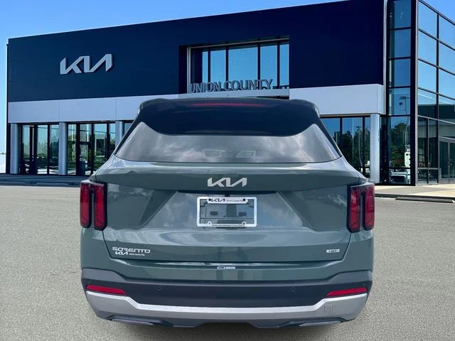 New 2026 Green Kia EX image 5