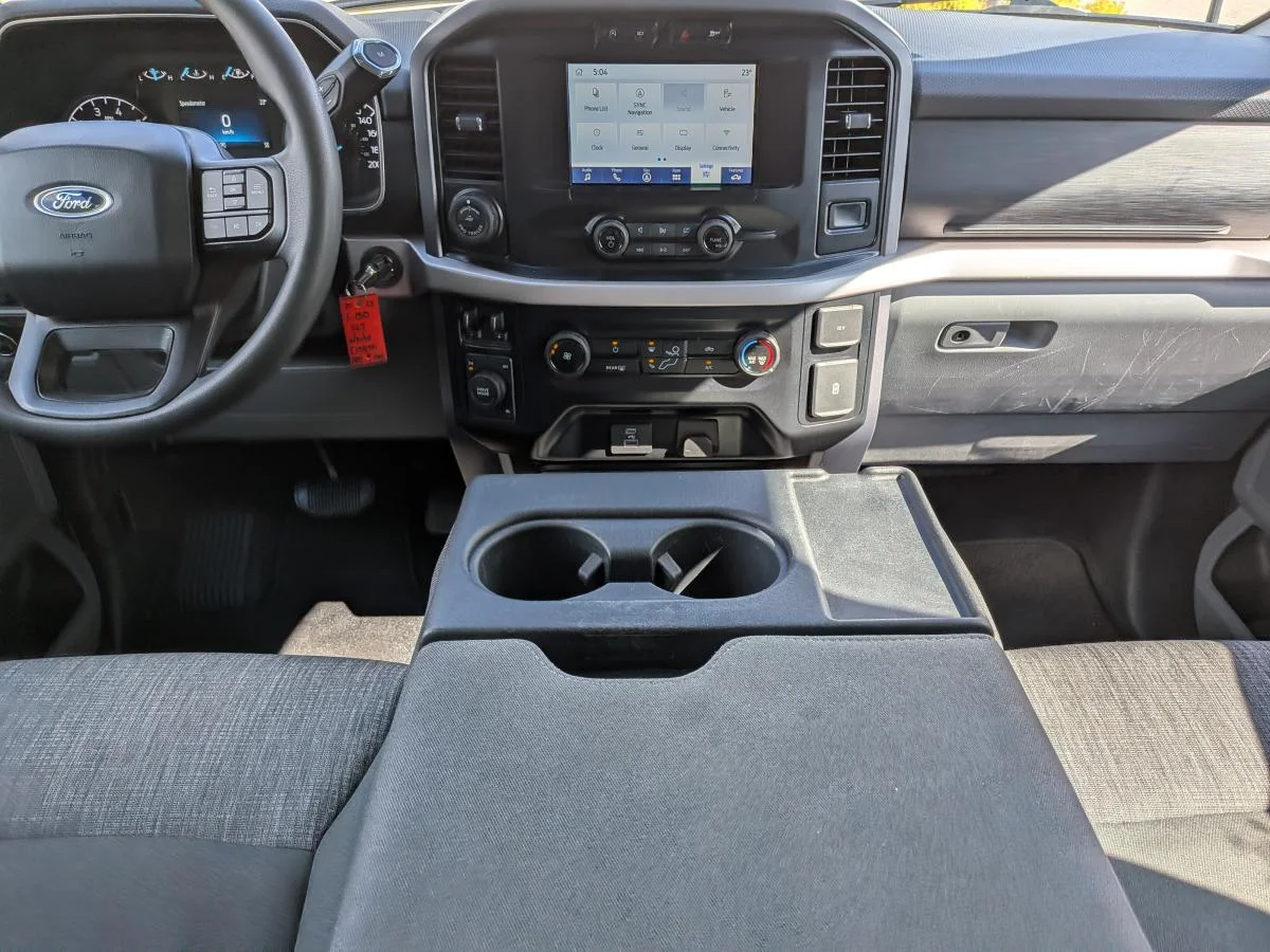 Used 2023 White Ford Xlt 4wd Supercrew image 16