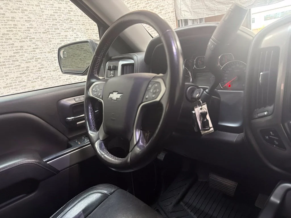 Used 2018 Centennial Blue Metallic Chevrolet LTZ image 17