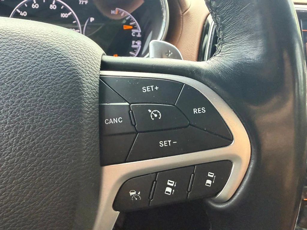 Certified Used 2020 Black Jeep Summit image 23