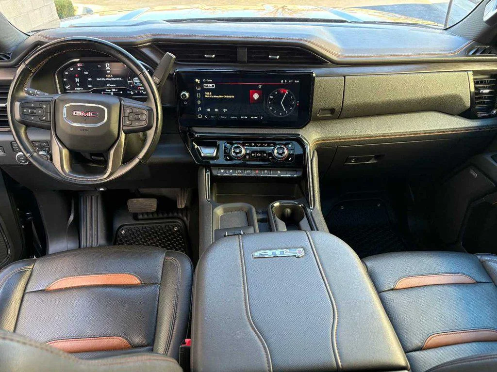 Used 2024 Onyx Black GMC AT4 image 18